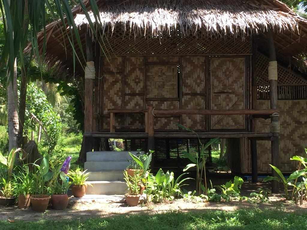 Cocobar&Bungalow'Kohjum Hotel Ко Джам Екстериор снимка