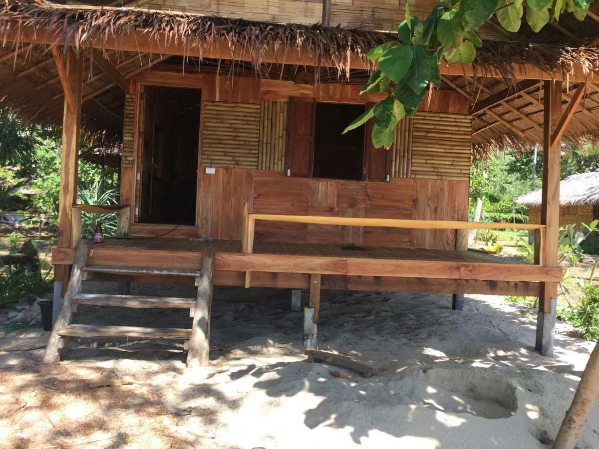 Cocobar&Bungalow'Kohjum Hotel Ко Джам Екстериор снимка